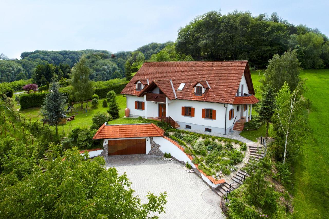 Landhaus Zur Therme Jennersdorf Екстериор снимка
